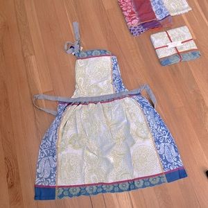 Anthropologie Dishtowels, (1) Table Runner & (1) Apron Bundle (all NWT)